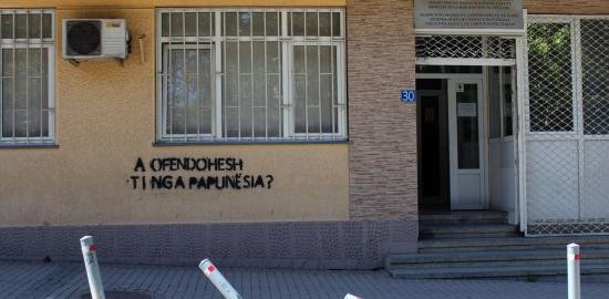 “Skllavëria” në marketet e mëdha