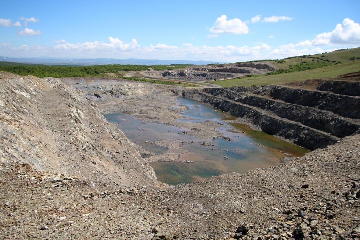 Industria e shkatërrimit