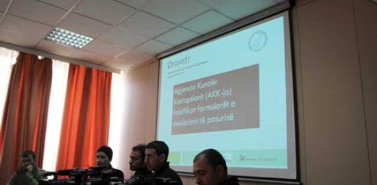 Preteni falsifikon formularët e deklarimit të pasurisë