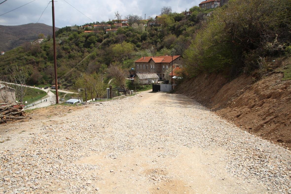 Ndërtimi i rrugëve lehtëson jetën e banorëve