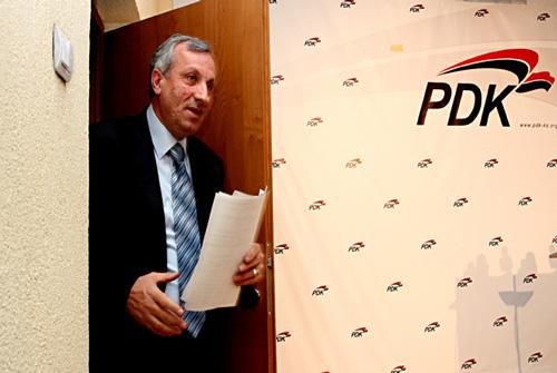 Partneriteti “intim” me tenderin